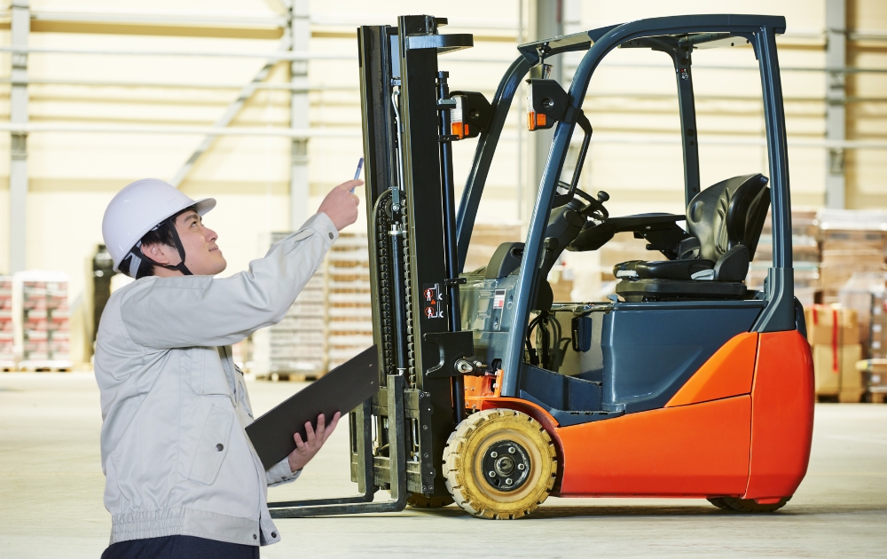 Kiểm định xe nâng – Quy định, Quy trình và Chi phí cần biết