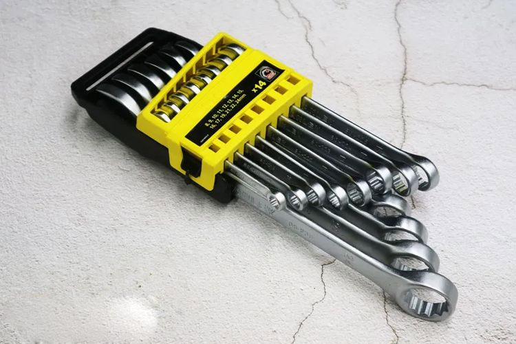 Bộ cờ lê vòng miệng 14 chi tiết Stanley STMT78092-8