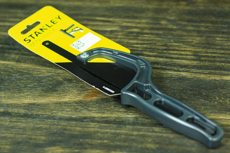 Cưa sắt 8-3/4" Stanley STHT20807-8